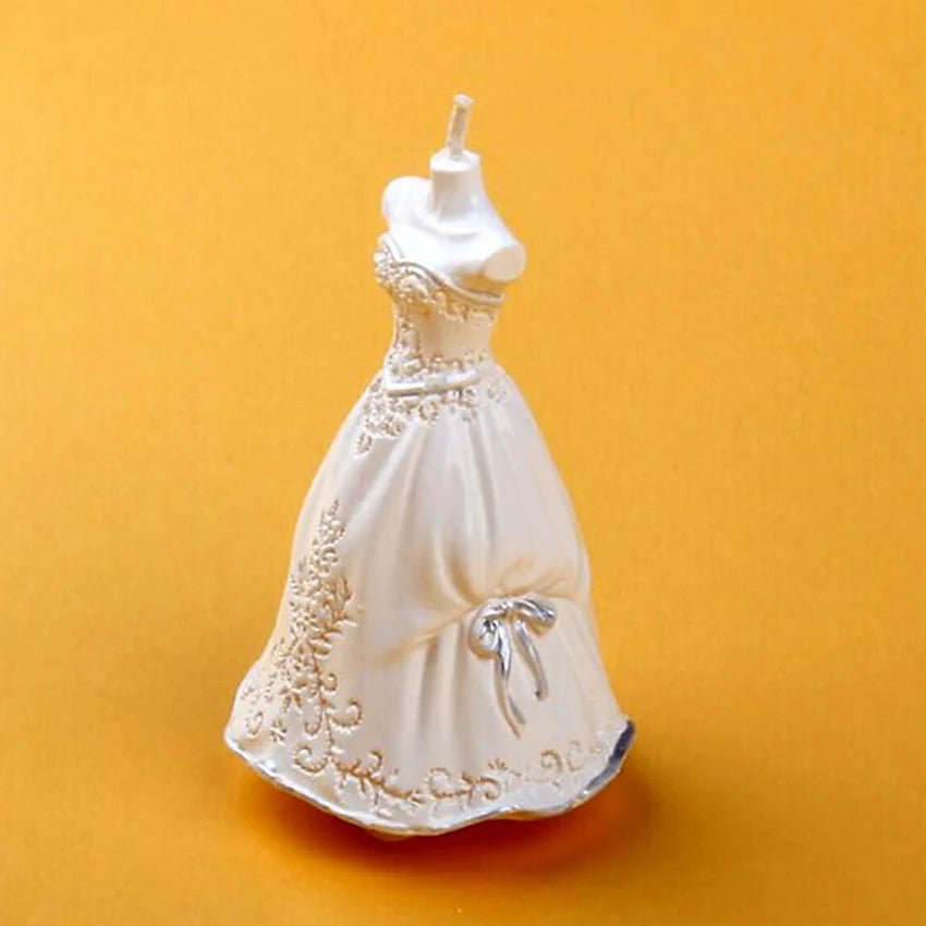 Simulation Wedding Dress Candles – Bride and Bridegroom Candle Set for Creative Birthday and Valentine’s Day Party Decorations